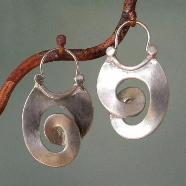Pendientes antiguos de forma irregular | Oro blanco