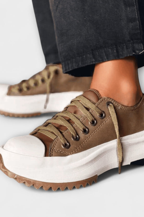 Jinky - Zapatos de diseño moderno de meseta