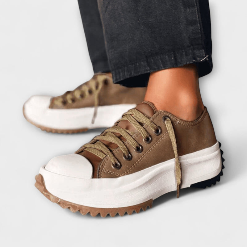 Jinky - Zapatos de diseño moderno de meseta