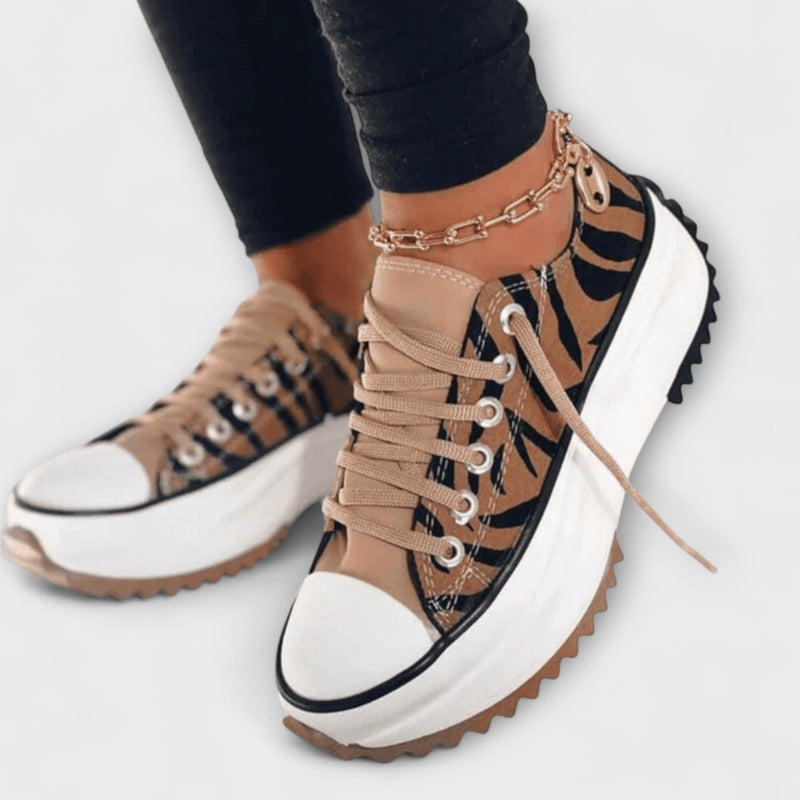 Jinky - Zapatos de diseño moderno de meseta