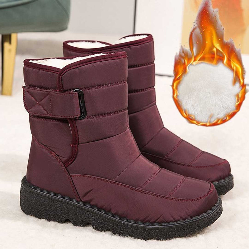 Una® | Warm lined snow boots perfect for winter adventures
