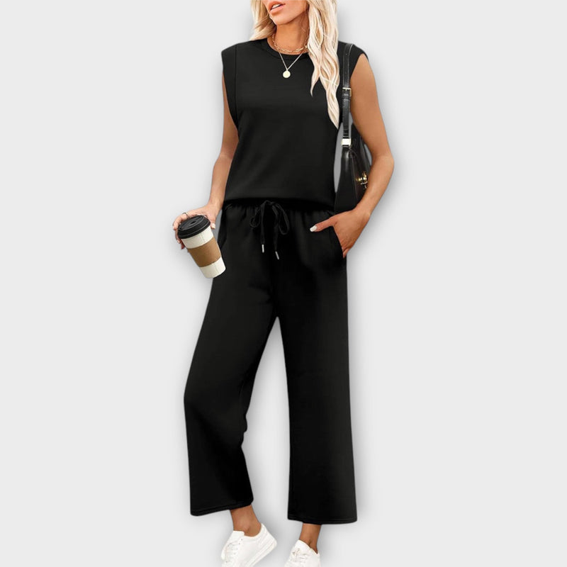 Conjunto de mujer: suave, elegante y con estilo.