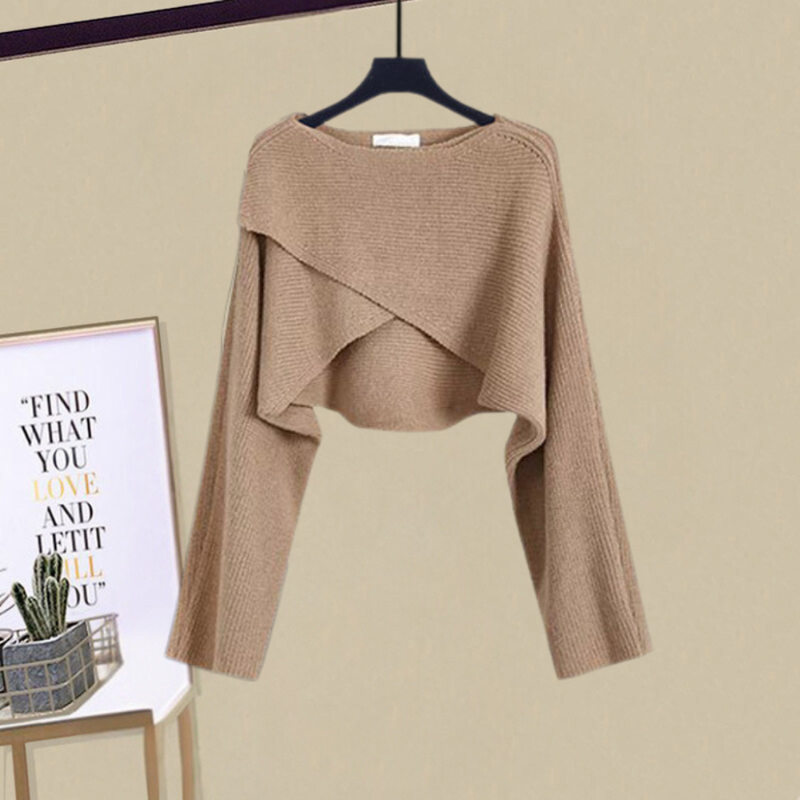 Elle™ | Conjunto atemporal de dos piezas con detalles