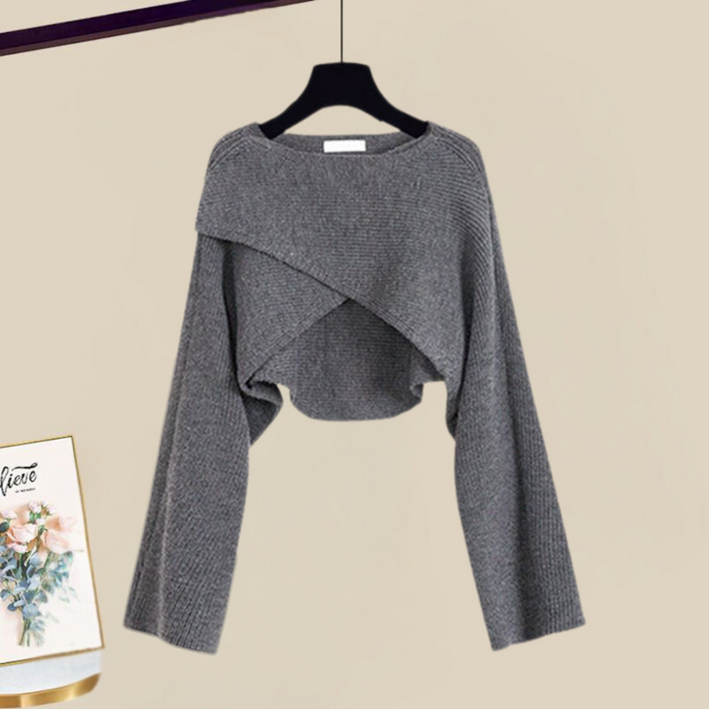 Elle™ | Conjunto atemporal de dos piezas con detalles